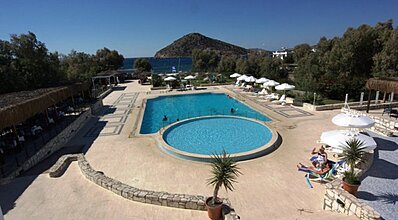 Ladonia Hotels Zemda Gümüşlük Havuz / Deniz