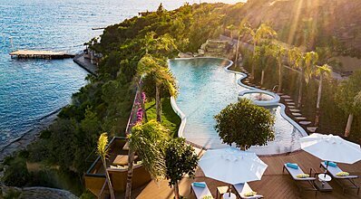 Le Meridien Bodrum Beach Resort Havuz / Deniz