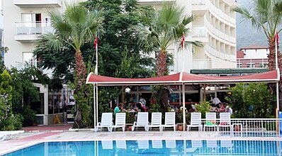 Lims Bona Dea Beach Hotel Havuz / Deniz