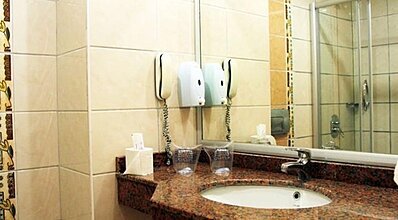 Lims Bona Dea Beach Hotel Oda