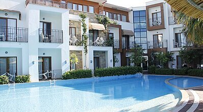 Liona Hotel Havuz / Deniz