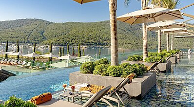 Lujo Hotel Bodrum Havuz / Deniz