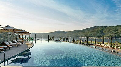 Lujo Hotel Bodrum Havuz / Deniz