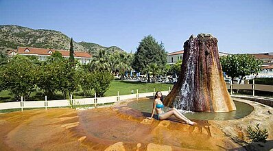 Lycus River Thermal Hotel Havuz / Deniz