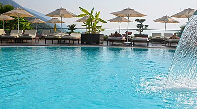 Manaspark Deluxe Hotel Havuz / Deniz