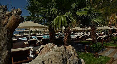 Manaspark Deluxe Hotel Havuz / Deniz