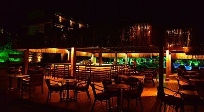 Manaspark Deluxe Hotel Havuz / Deniz