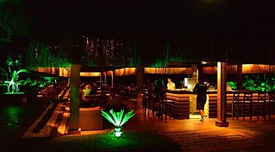 Manaspark Deluxe Hotel Yeme / İçme