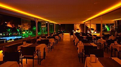 Manaspark Deluxe Hotel Yeme / İçme
