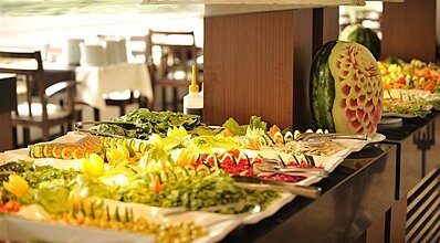 Manaspark Deluxe Hotel Yeme / İçme