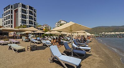 Marmaris Beach Hotel Havuz / Deniz