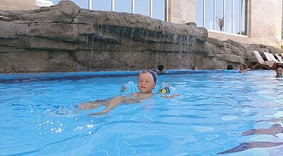 Meder Resort Hotel Havuz / Deniz