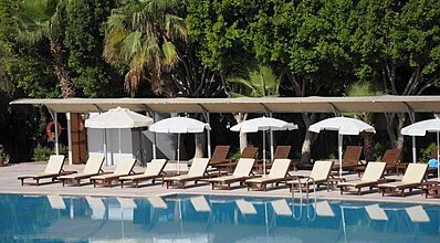 Meridia Beach Hotel Havuz / Deniz