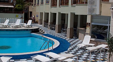 Meryemana Hotel Havuz / Deniz