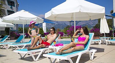 Miarosa Kemer Beach Havuz / Deniz