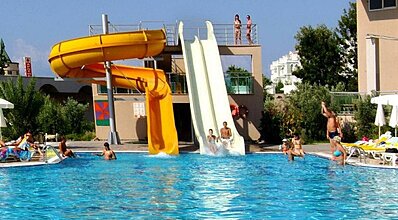 Miarosa Konaklı Garden Havuz / Deniz