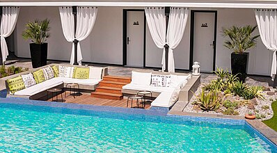 Mola Cunda Hotel Havuz / Deniz