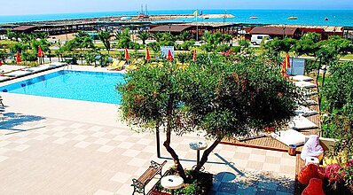 Monachus Hotel & Spa Havuz / Deniz