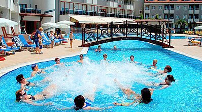 Monachus Hotel & Spa Havuz / Deniz