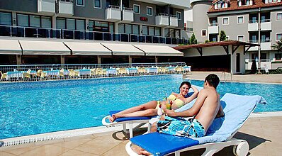 Monachus Hotel & Spa Havuz / Deniz