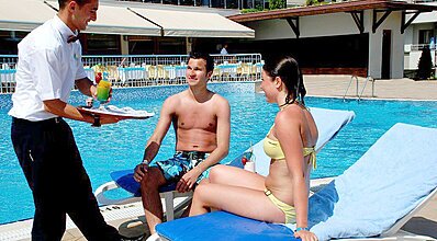 Monachus Hotel & Spa Havuz / Deniz