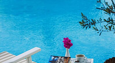 Monta Verde Hotel Havuz / Deniz