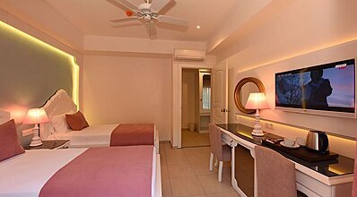 Montebello Deluxe Oda