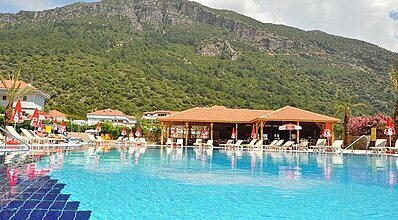 Montebello Resort Havuz / Deniz