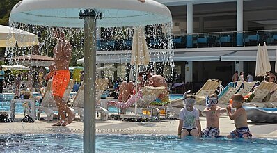 Montebello Resort Havuz / Deniz