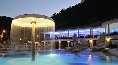 Montebello Resort Havuz / Deniz