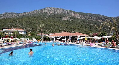 Montebello Resort Havuz / Deniz