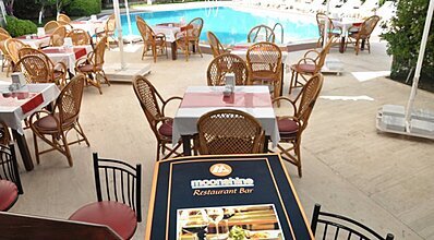 Moonshine Hotel & Suites Yeme / İçme