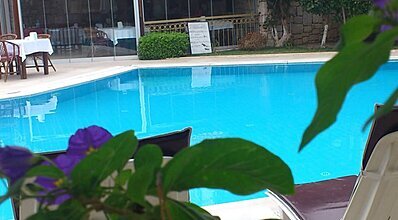 Moonshine Hotel & Suites Havuz / Deniz