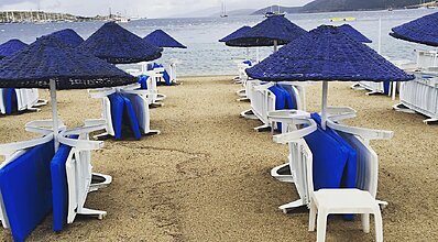 Nagi Beach Hotel Havuz / Deniz