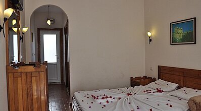 Nagi Beach Hotel Oda