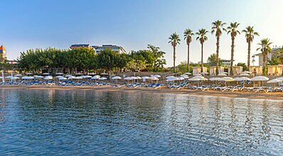 Numa Bay Exclusive Hotel Havuz / Deniz