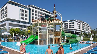 Numa Bay Exclusive Hotel Havuz / Deniz