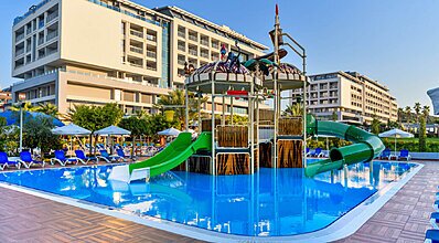 Numa Bay Exclusive Hotel Havuz / Deniz