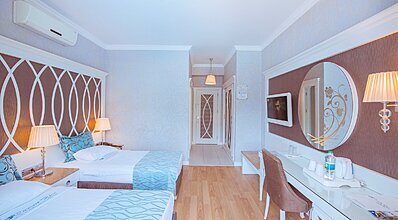 Ocean Blue High Class Hotel Oda