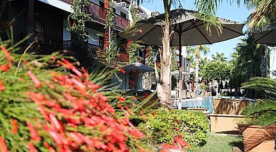 Olira Boutique Hotel Havuz / Deniz