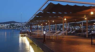 Olira Boutique Hotel Havuz / Deniz