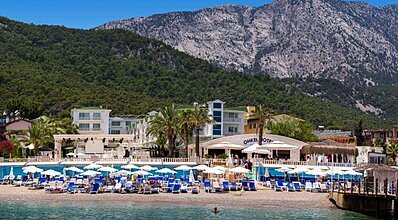 Onkel Hotels Beldibi Resort Havuz / Deniz