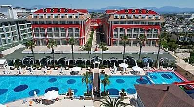 Orange County Resort Belek Havuz / Deniz