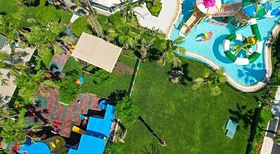 Orange County Resort Belek Havuz / Deniz