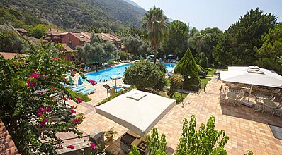 Öz Katre Hotel Ölüdeniz Havuz / Deniz