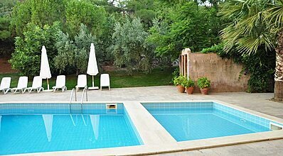 Palm Court Suites Havuz / Deniz