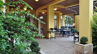 Palm Court Suites Yeme / İçme