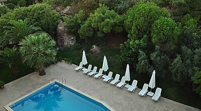 Palm Court Suites Havuz / Deniz