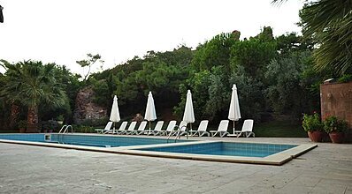 Palm Court Suites Havuz / Deniz