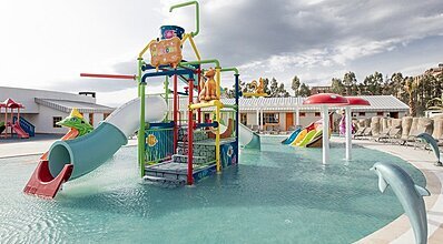 Palm Wings Ephesus Beach Resort Havuz / Deniz
